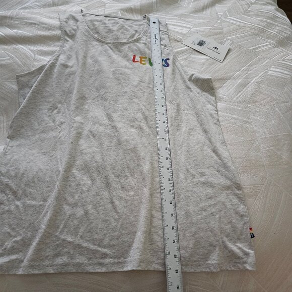 !!!NWT!!! Levi’s Light Gray Equality Tank, Large - Picture 4 of 7